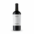 Bottiglia di Malvasia Puntinata Cincinnato IGT Lazio su sfondo bianco